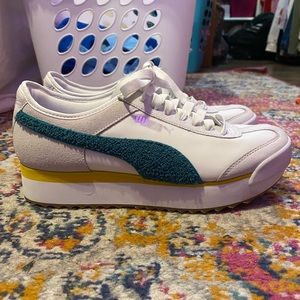 Puma platform sneakers women’s size 11